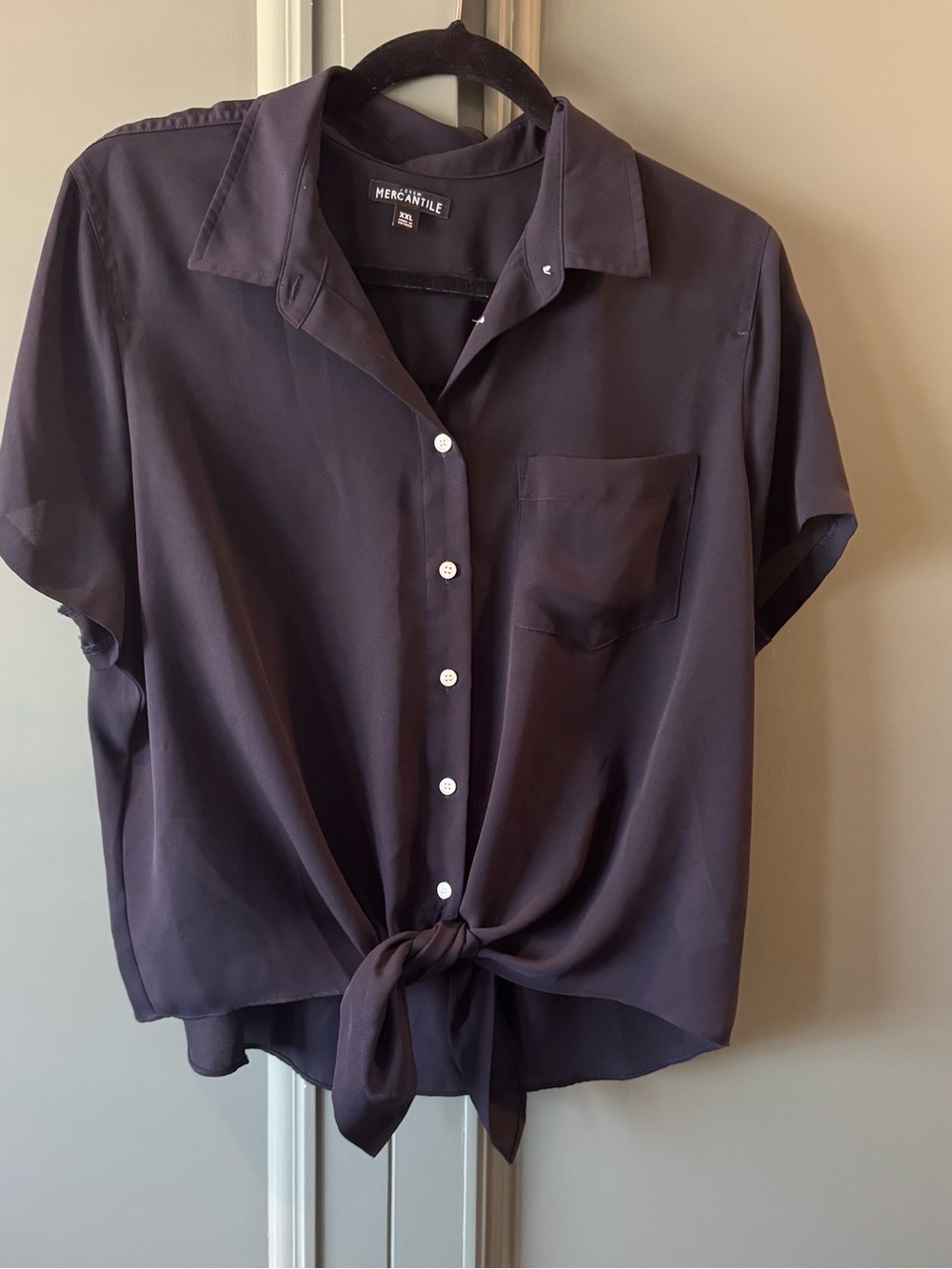 J Crew Mercantile Black Short Sleeve Button-Front And Tie Blouse.